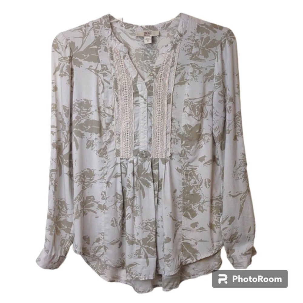 Vintage America Women's Drew Hi-Lo Boho Tunic Crochet Front Roll Tab Sleeve